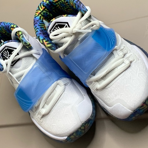 Nike - Picture 3 of 10